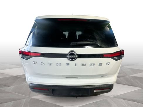 Used 2025 Nissan Pathfinder SV AWD/4WD image 7