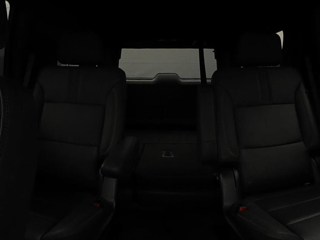 Used 2025 Chevrolet Tahoe RST w/ Comfort Package RWD image 10