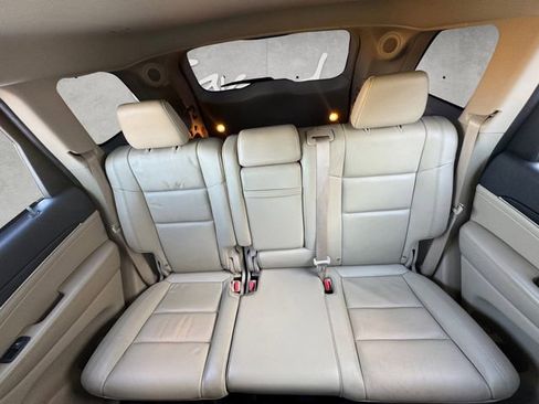 Used 2019 Jeep Grand Cherokee Limited image 22