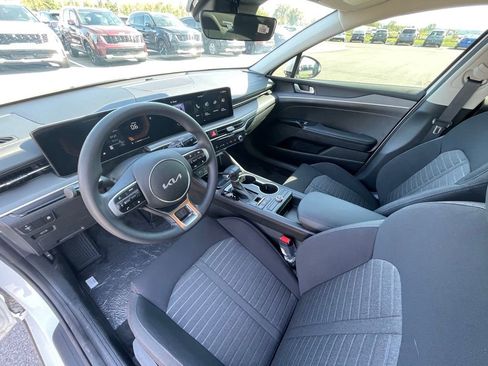 New 2026 Kia K5 LXS FWD image 9