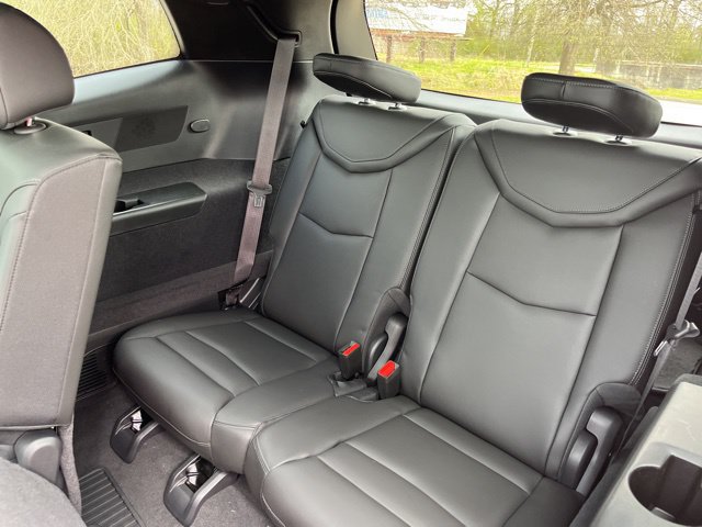 New 2025 Cadillac XT6 Luxury FWD image 37