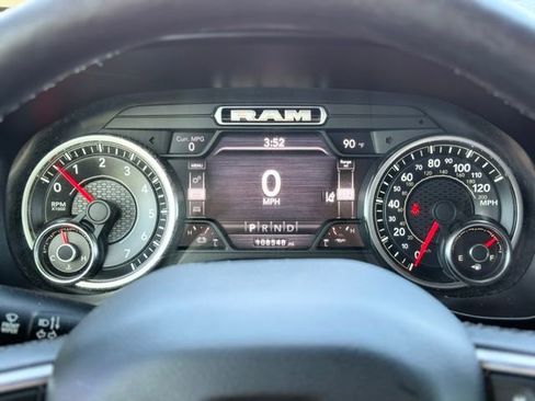 Used 2019 RAM 1500 Laramie image 29