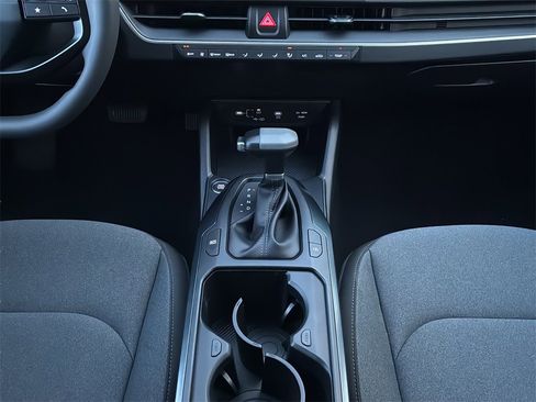 New 2025 Kia K4 LXS image 23