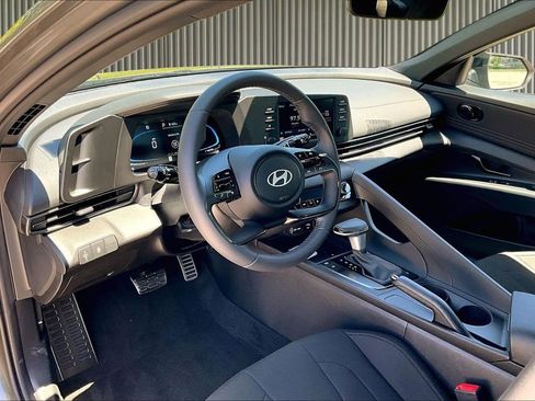 New 2026 Hyundai Elantra Sport FWD image 7