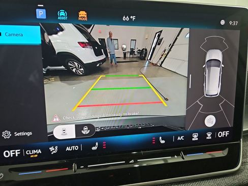 New 2026 Volkswagen Tiguan S AWD/4WD image 19