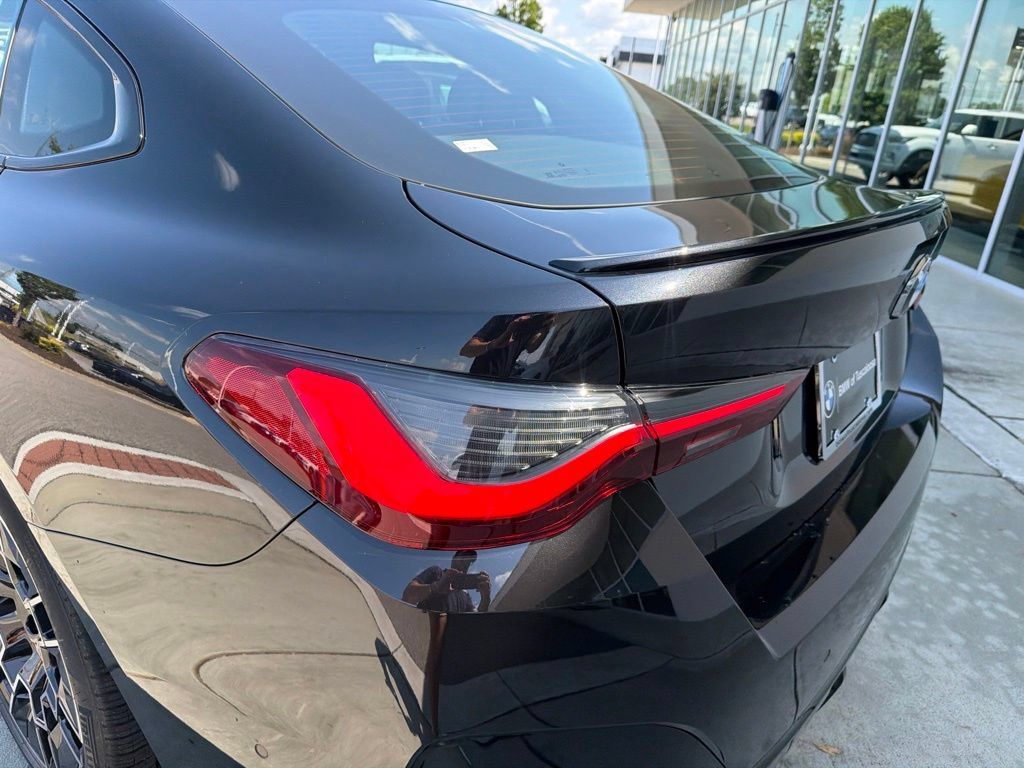 New 2026 BMW 430i w/ M Sport Package RWD image 14