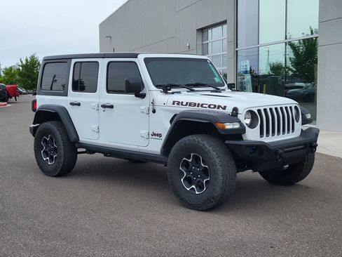 Used 2023 Jeep Wrangler Unlimited Rubicon AWD/4WD image 3