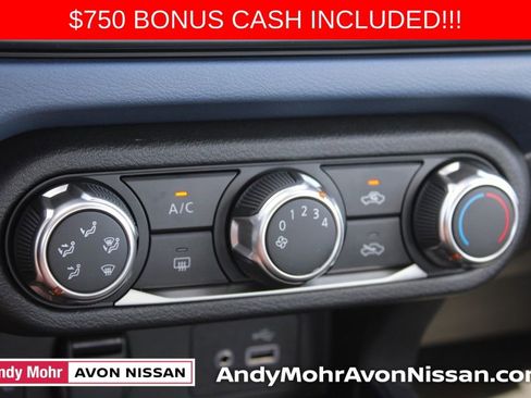New 2025 Nissan Versa SV w/ Trunk Package image 22