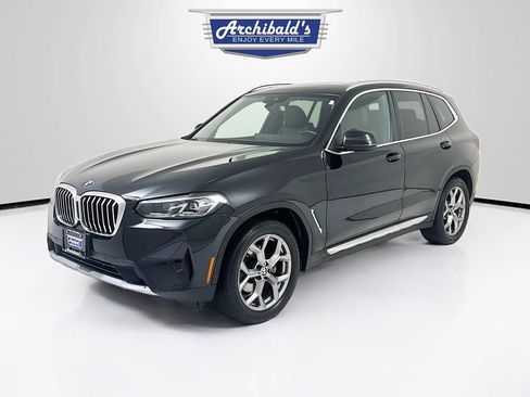 Used 2024 BMW X3 xDrive30i image 3