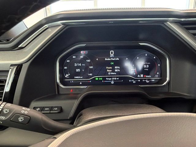 Used 2025 GMC Sierra 3500 Denali w/ Denali Reserve Package AWD/4WD image 35
