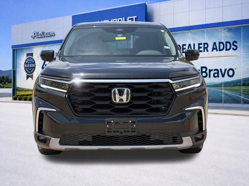 Used 2023 Honda Pilot EX-L image 2