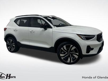 Used 2024 Volvo XC40 B5 Plus w/ Climate Package