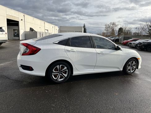 Used 2018 Honda Civic LX image 6