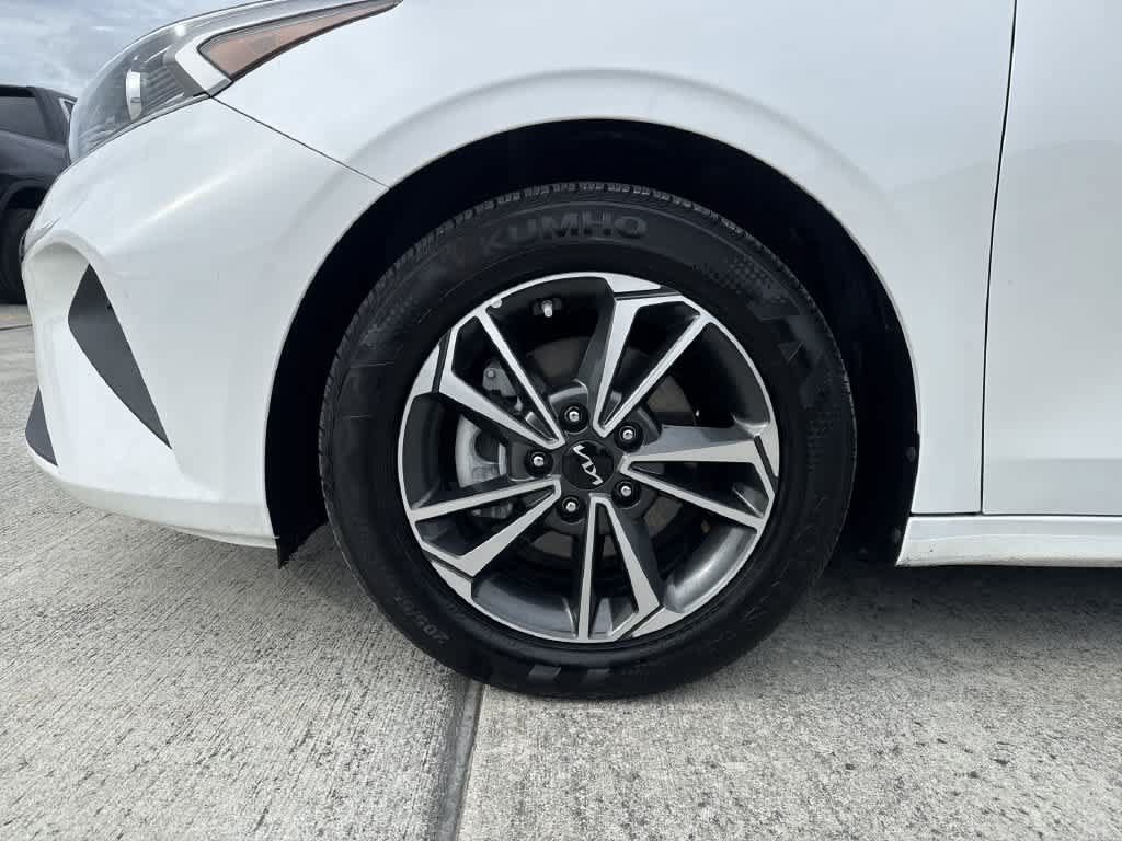 Used 2024 Kia Forte LXS FWD image 10