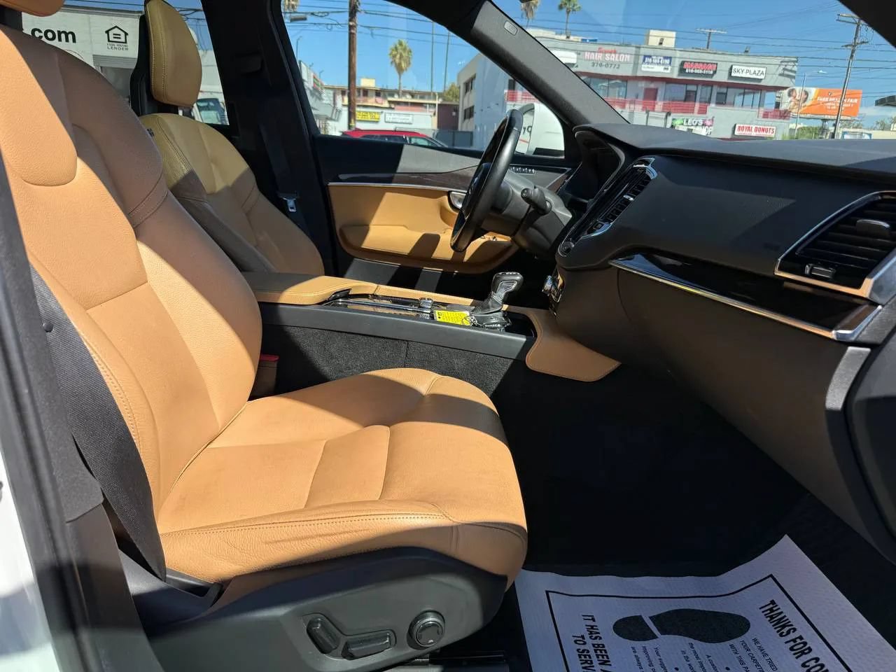 Used 2017 Volvo XC90 T6 Momentum w/ Vision Package AWD/4WD image 59