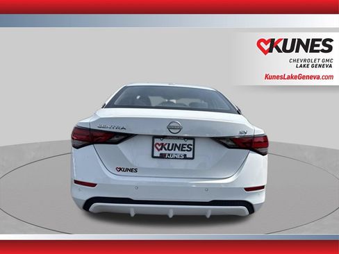 Used 2024 Nissan Sentra SV FWD image 7