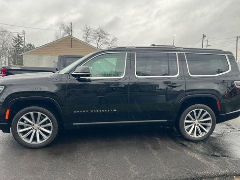 Used 2022 Jeep Grand Wagoneer Series II image 7