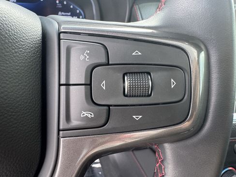 Used 2024 Chevrolet Suburban RST AWD/4WD image 35