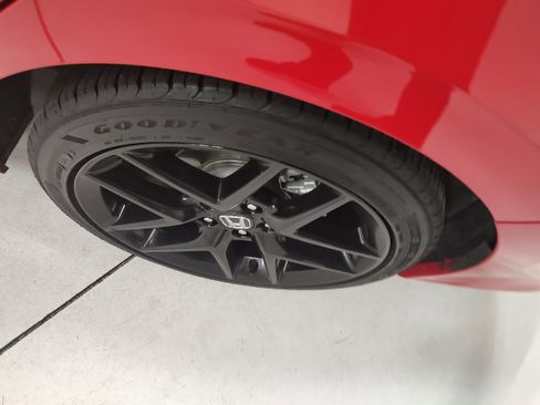 Used 2025 Honda Civic Sport image 14