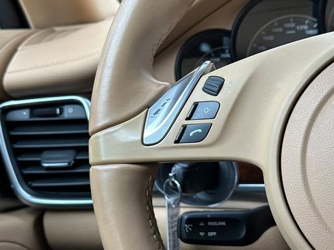 Used 2013 Porsche Panamera image 26