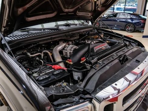 Used 2005 Ford F350 King Ranch AWD/4WD image 58