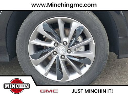 Used 2023 Buick Encore GX Select w/ Sport Touring Package AWD/4WD image 8