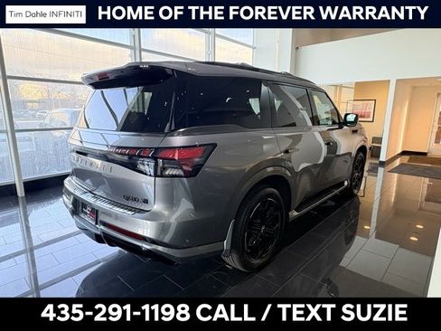 New 2026 INFINITI QX80 4WD image 8