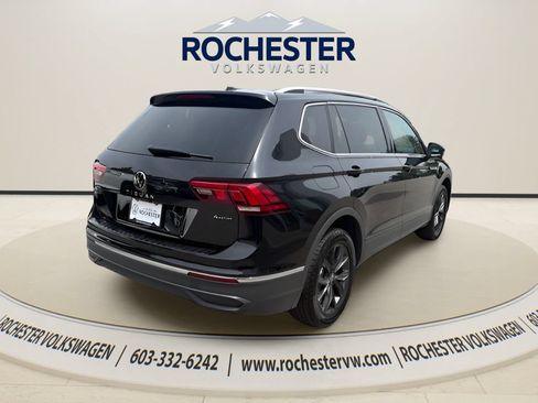 Used 2024 Volkswagen Tiguan SE AWD/4WD image 6