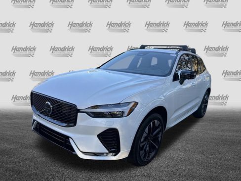Used 2026 Volvo XC60 B5 Plus w/ Protection Package Premier AWD/4WD image 5