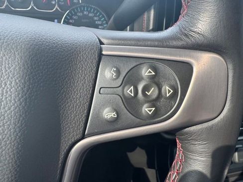 Used 2018 GMC Sierra 1500 SLT AWD/4WD image 12