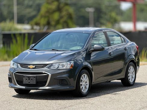 Used 2019 Chevrolet Sonic LT FWD image 6