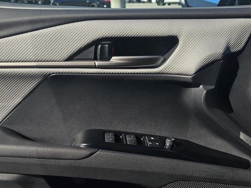 New 2026 Toyota Camry SE image 25