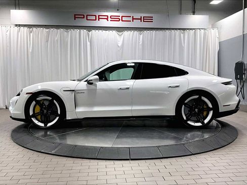 Used 2020 Porsche Taycan Turbo S image 2