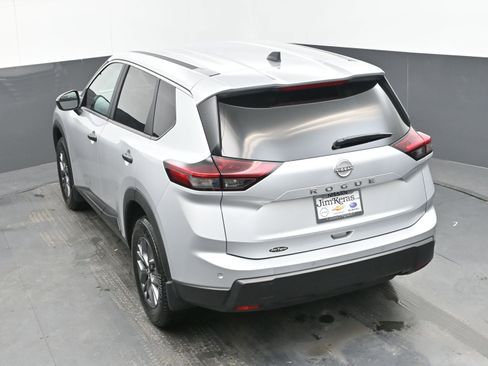 Certified 2025 Nissan Rogue S image 35