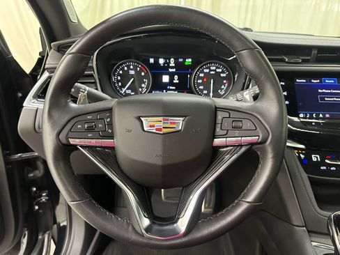 Used 2024 Cadillac XT6 Sport w/ LPO, Onyx Lite Package AWD/4WD image 34