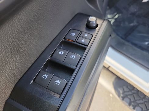 Used 2023 Toyota Tacoma SR5 image 15