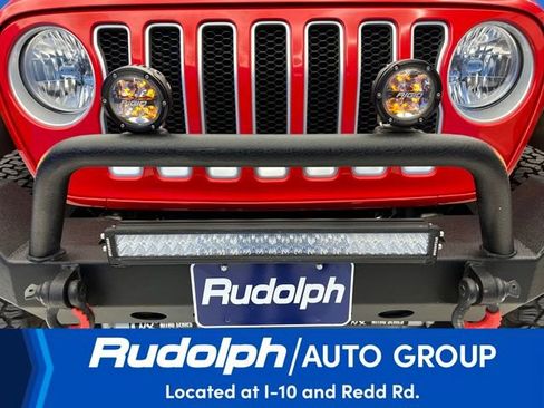 Used 2019 Jeep Wrangler Unlimited Sahara AWD/4WD image 10