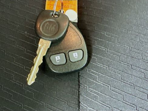 Used 2012 Chevrolet Silverado 1500 LS image 32