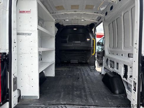 Used 2020 Ford Transit 250 Medium Roof w/ Load Area Protection Package RWD image 22