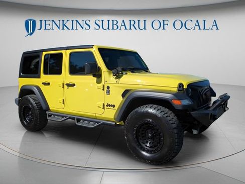 Used 2024 Jeep Wrangler Sport S image 9