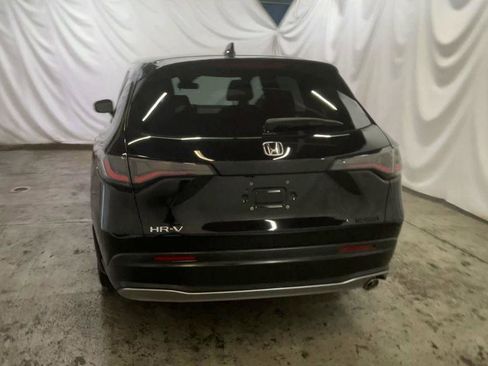 Used 2023 Honda HR-V Sport image 7