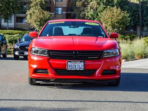 Used 2022 Dodge Charger SXT image 3