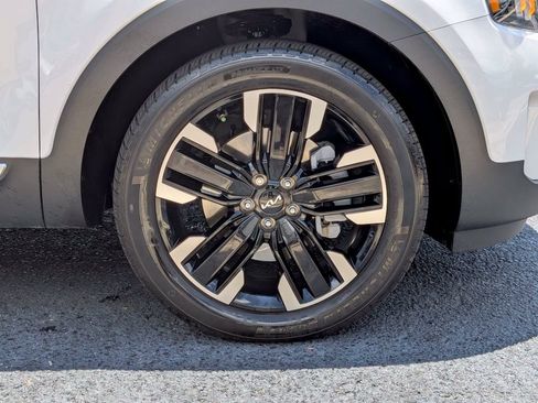 Used 2024 Kia Telluride SX Prestige AWD/4WD image 11