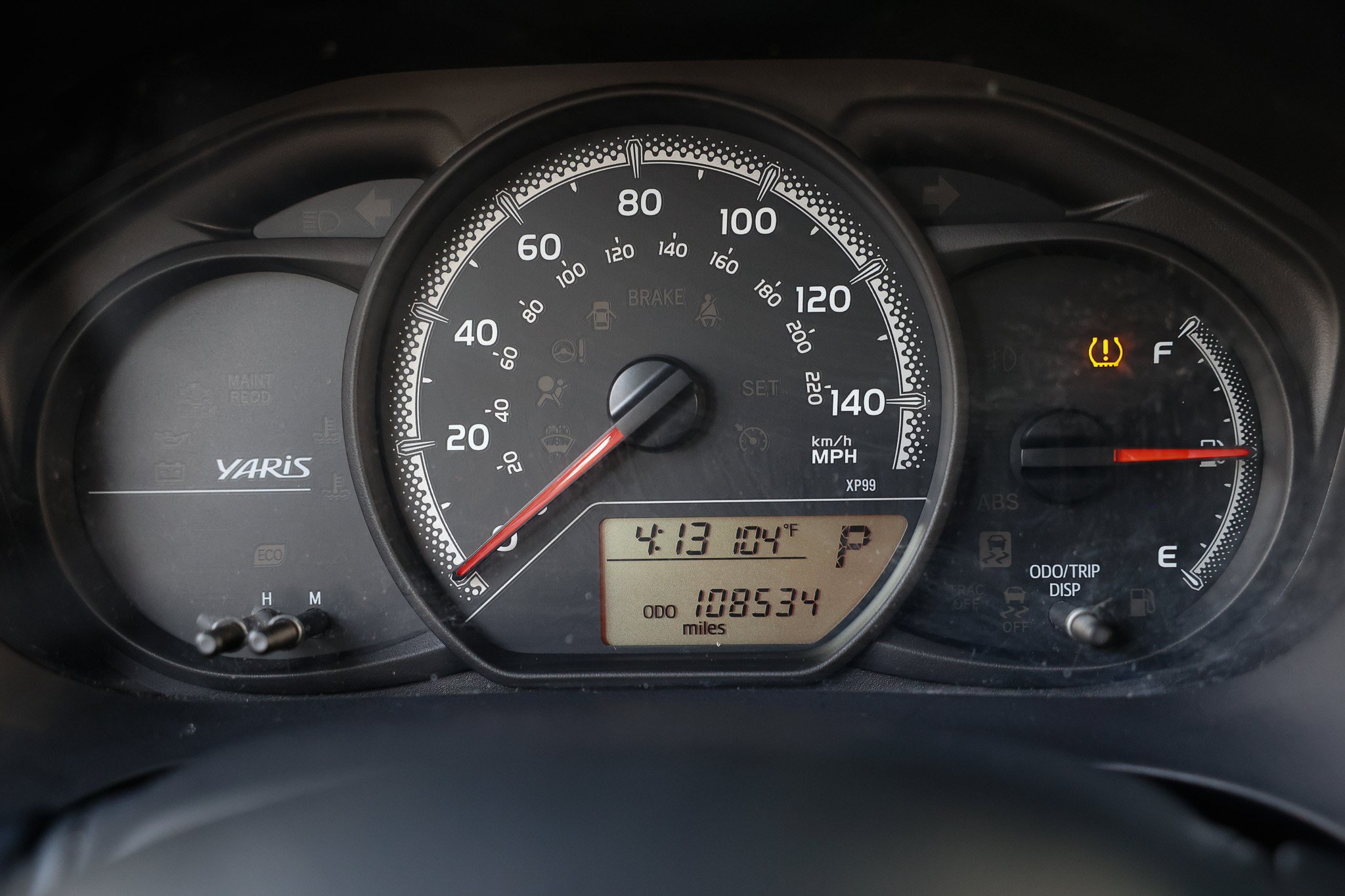 Used 2015 Toyota Yaris L FWD image 25