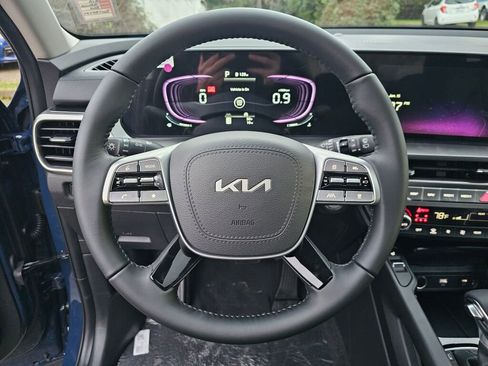 New 2025 Kia Telluride S image 11