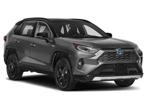 Used 2019 Toyota RAV4 XSE image 9