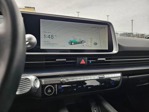 Used 2024 Hyundai Ioniq 6 SE RWD image 29