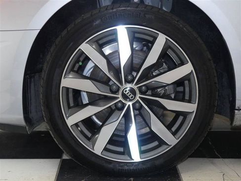 Used 2023 Audi A4 2.0T Premium w/ Convenience Package AWD/4WD image 32