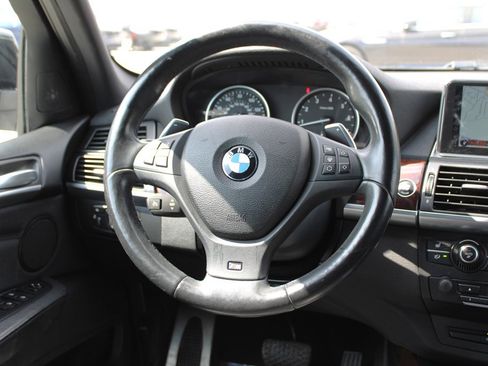 Used 2013 BMW X5 xDrive50i image 13