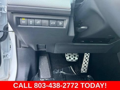 Used 2026 Toyota Camry SE FWD image 31